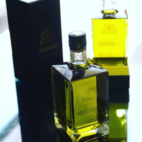 Βιολογικό ελαιόλαδο Royal Spartan Luxury Edition 700ml - Image 2